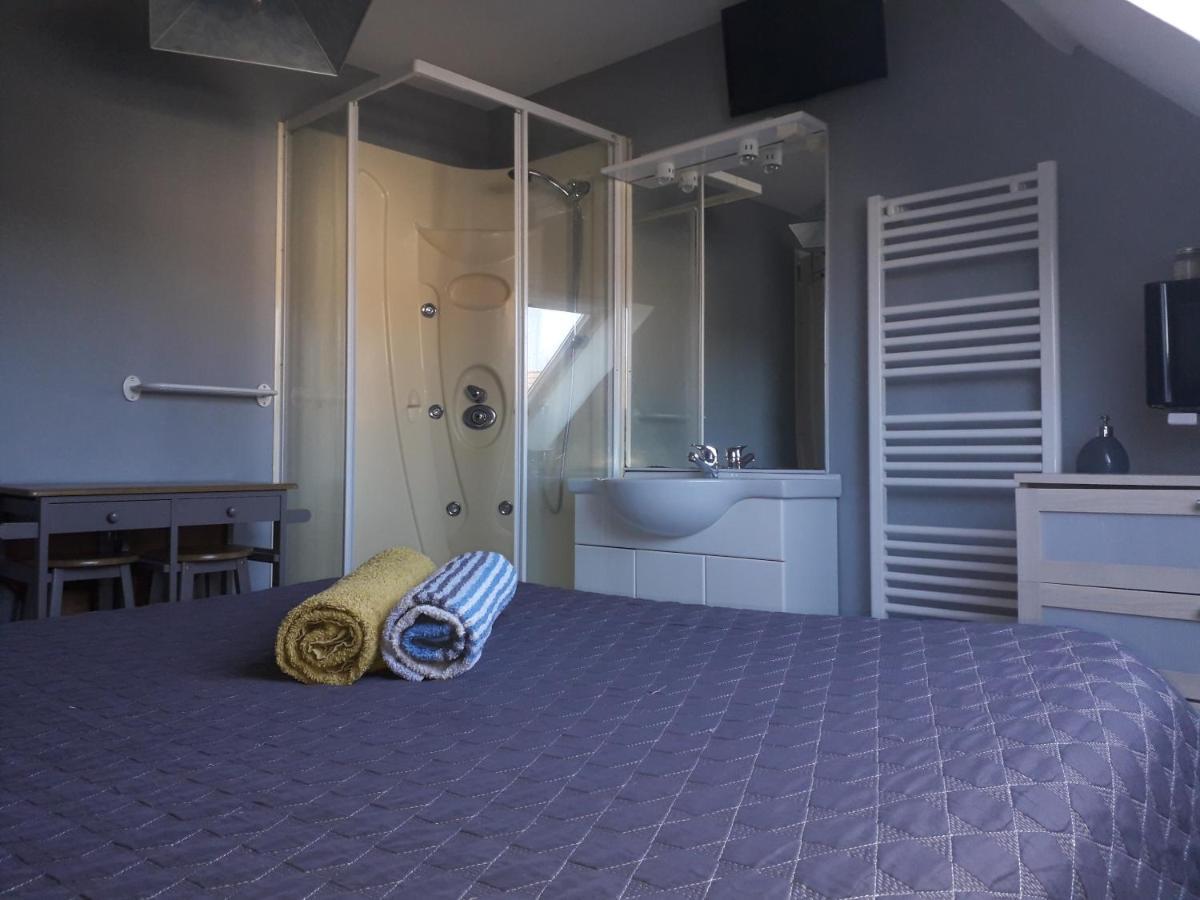 Ruaudin Chambres D'Hotes Sebastien מראה חיצוני תמונה